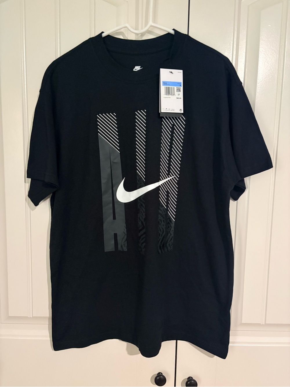 Nike Black Short Sleeve Graphic Swoosh Tee with White Logo NWT